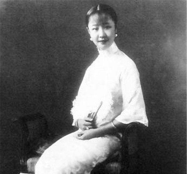 原创清朝灭亡后溥仪的七个妹妹下场如何