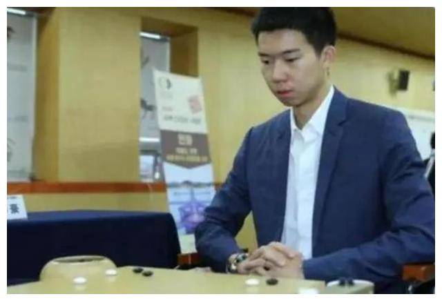 原创16日围棋赛事范廷钰力克韩世冠井山裕太不敌刘宇航斩胜