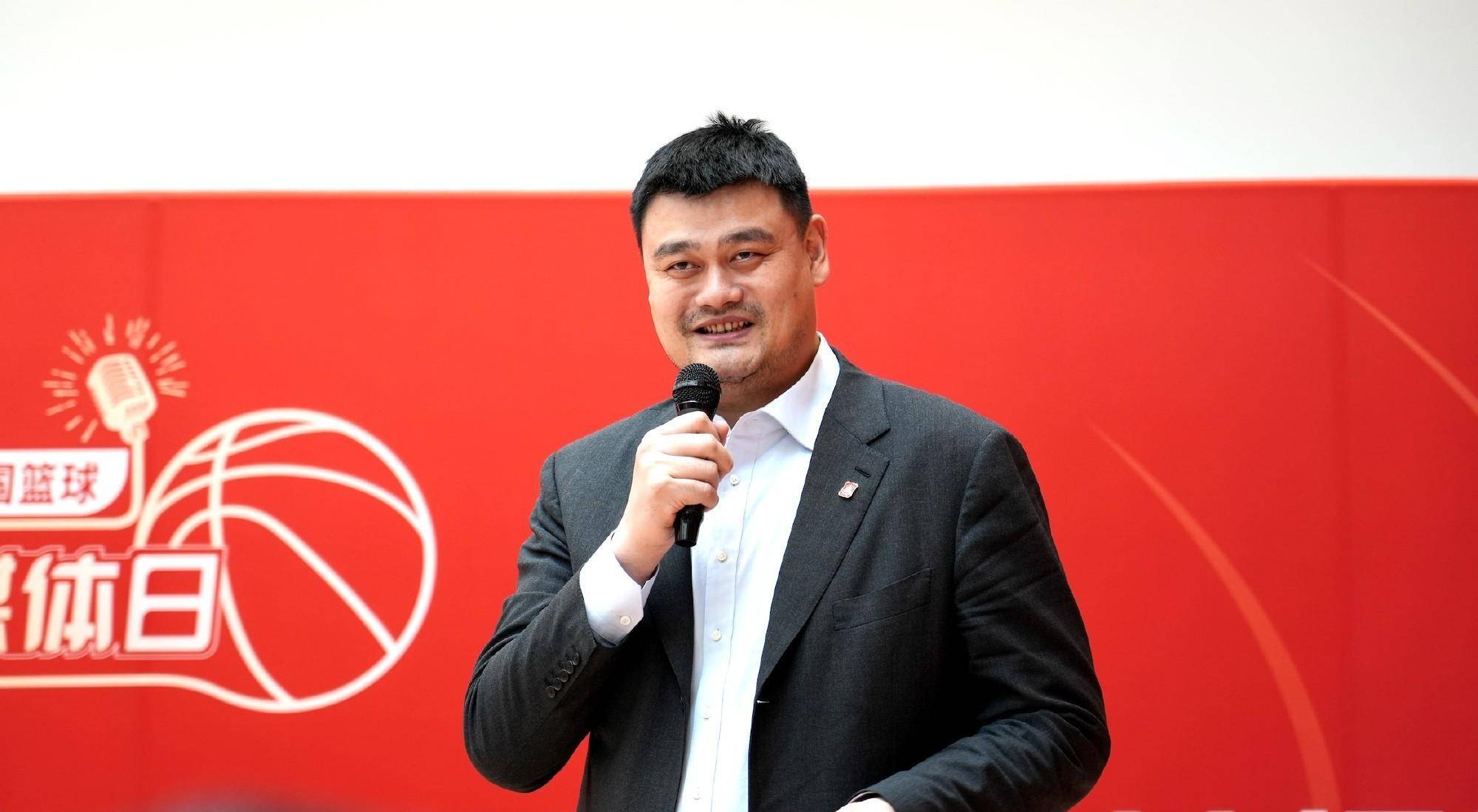 姚明提倡cba球员打高水平联赛,遇大量阻力,1人难成事_汉森_澳大利亚