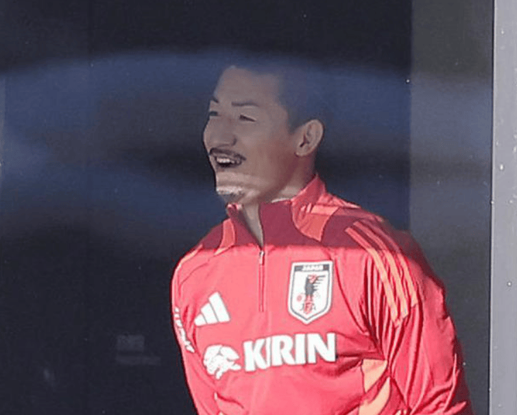 前田大然:女儿说不喜欢光头,喜欢南野拓实那样的_日本国家队_家庭