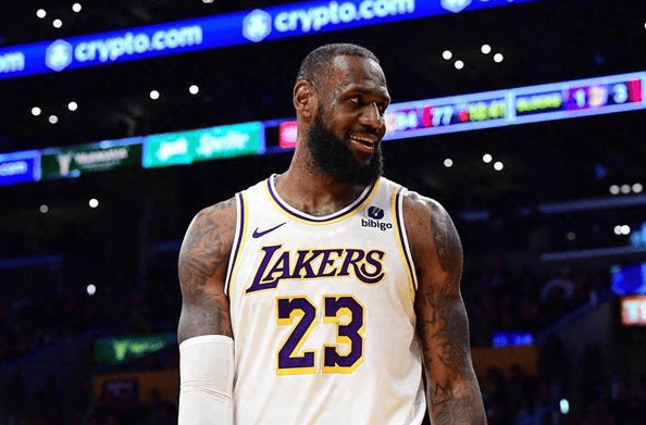 原创湖人消息老詹再创神迹浓眉最新伤情出炉战老鹰出场更新