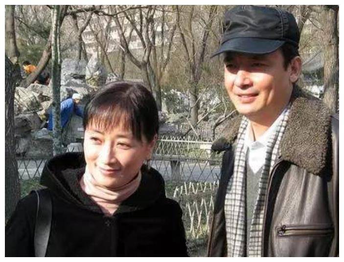 本以为这8位女星是单身其实都已结婚多年老公还是明星