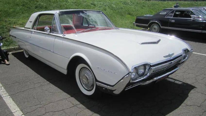 1960至1971年 一万美元内的老爷车 你愿意开比自己还大的车吗