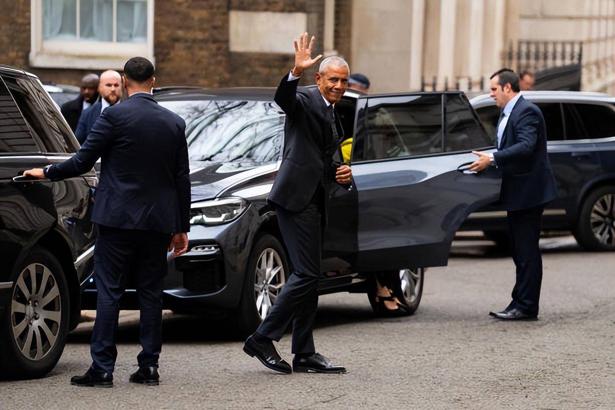 惊喜亮相唐宁街,一身西装真显年轻_比利时_凯特_时候