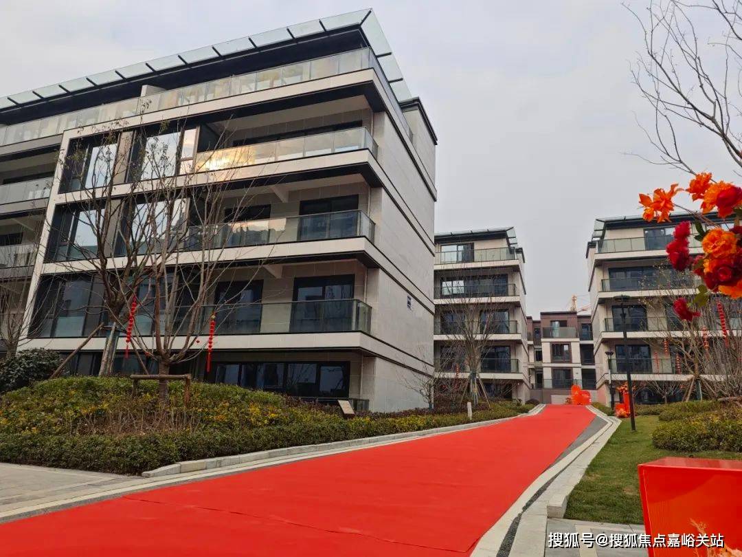 万固·溪山风华售楼处电话→售楼中心首页网站→楼盘百科详情→24小时