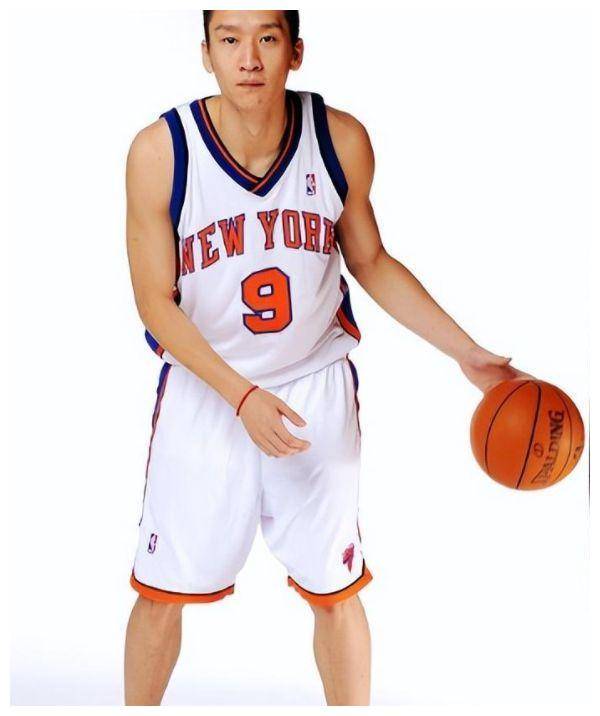 原创被忽略的真实照片隐藏其中的惊喜姚明的神奇绿巨人模样