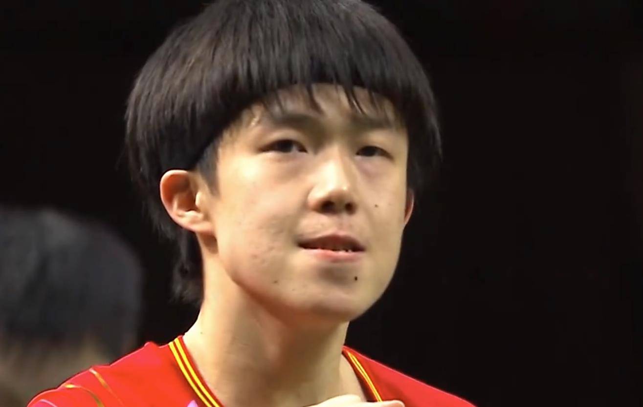 国乒双雄离场樊振东输完马龙输刘国梁脸色难看王皓坐卧不安