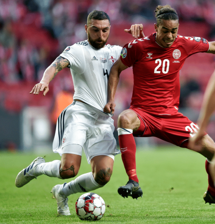 20足球比赛:格鲁吉亚vs卢森堡 希腊vs哈萨克斯坦_进攻_防守_格鲁吉亚