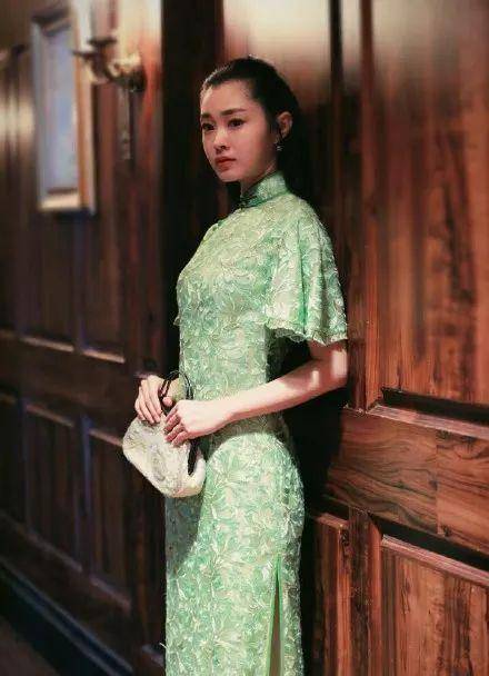 抢ab风头,章子怡力赞她,网友:终于要火了吗_宋轶_演技_曼丽