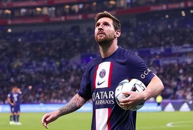 原创梅西之路足球巨星背后的技术智慧与斗志