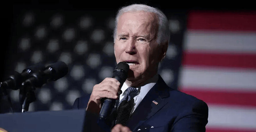 为了抢夺200亿美元美国恶意打压中企特朗普罕见替我们说话