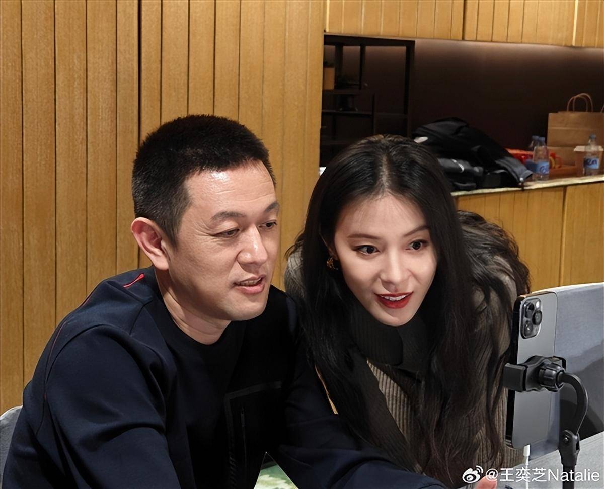 蔚来李斌直播狂发福袋 扣了老婆支付宝里的钱 公开