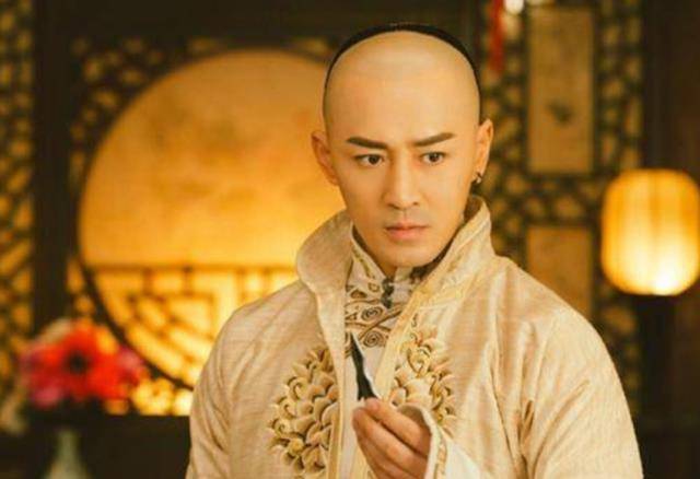 尤其是对皇太极和蒙古尔泰来说,更是非常的不利,所以当时阿巴亥就成为