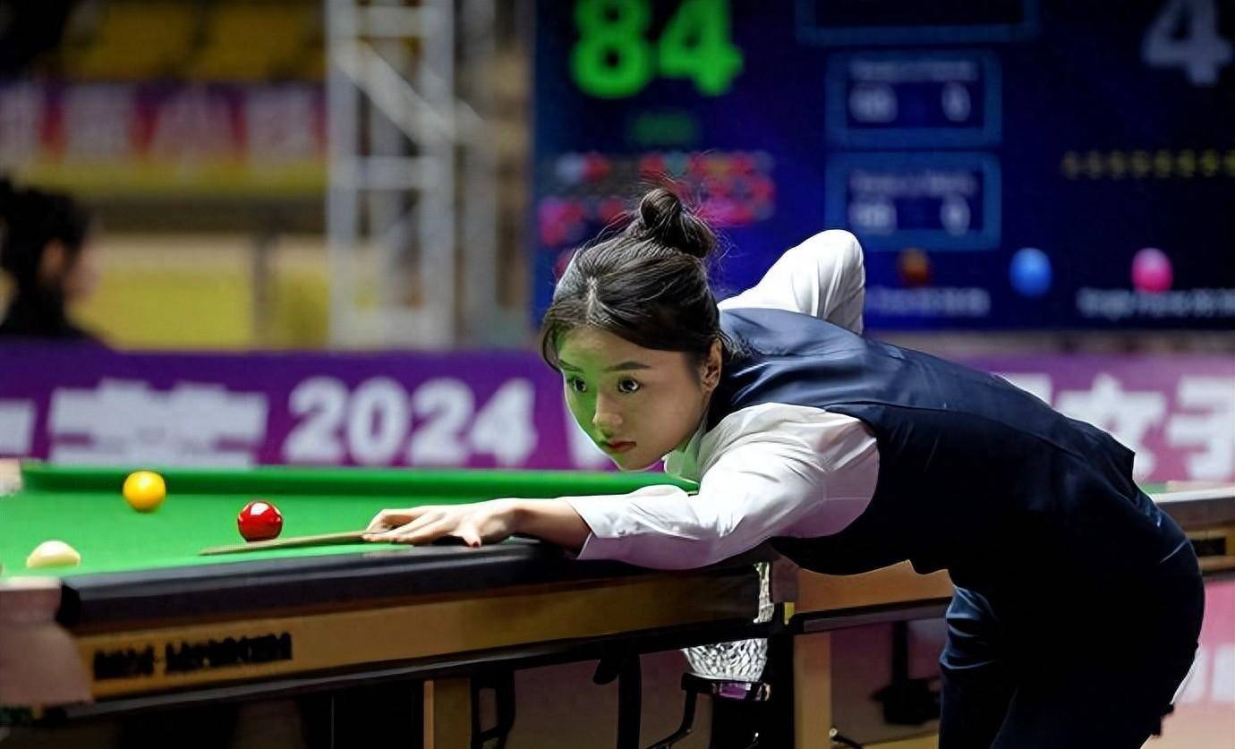 原创我们斯诺克最强小姐姐白雨露世锦赛连胜16局横扫进8强