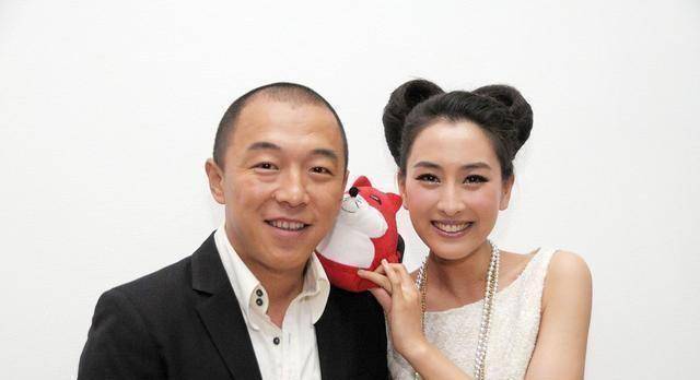 原创"殃及鱼池"马苏所说的"乱七八糟"的事,应该是"夜宿门"事件_李小璐