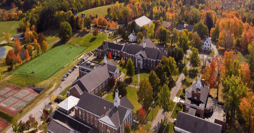 位置便利:学校是美国最古老的十所高中之一,位于new hampshire以