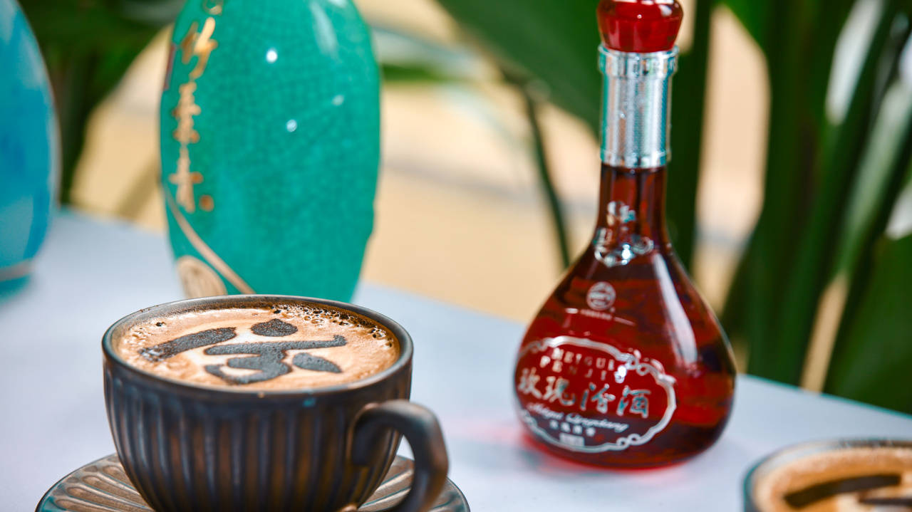 白玉醉荔枝,甜爽的香气让人从春天来到夏天.