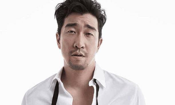 原创王千源是科班出身的演员父亲是一级演员却凭借着自己实力说话