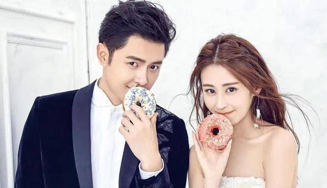 原创颖儿成长史算是一部爆料史当年她爆料杨幂有孕致使两人闹掰