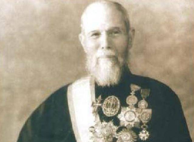 被犹太商人抛弃,留下5个子女,意外造就香港名门望族_何东_何家_何仕文