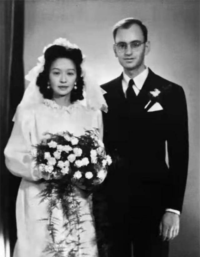 生于名门,貌美端庄,夫妻恩爱,子孙满堂……了解了陆英的生平,也就读懂