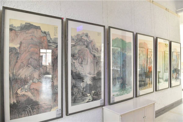 漓江叠翠桂林新文艺群体中国画作品全国巡展北京站启幕