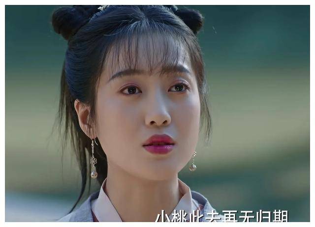 1996年出生的王梓薇今年28岁,其实已经出道10年了,只是知道的人不多