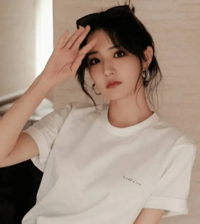 原创徐璐吴崇轩新恋情靠谱吗情侣需三思而后行