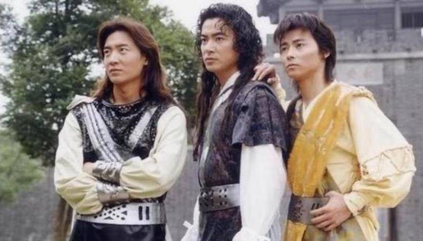 能得到的优质的艺人也越来越多,最好的就是由于波,杨俊毅,张晋组成的"