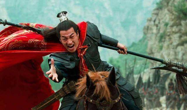 古代将军穿披风上战场并不是为了耍帅而是有这些特殊作用