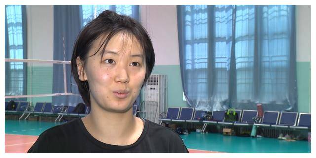 天津女排新科带领新力量,宝泉指导倾囊相授!