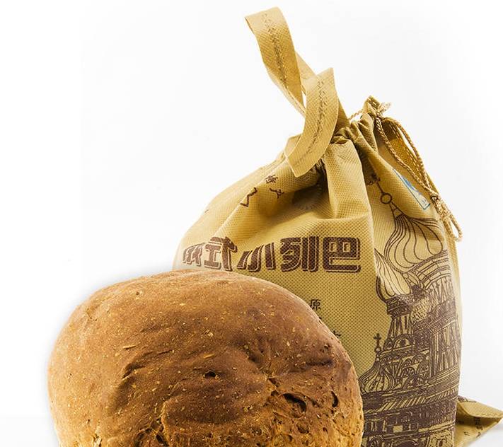 俄罗斯大面包来袭战斗民族已攻克吃货圈