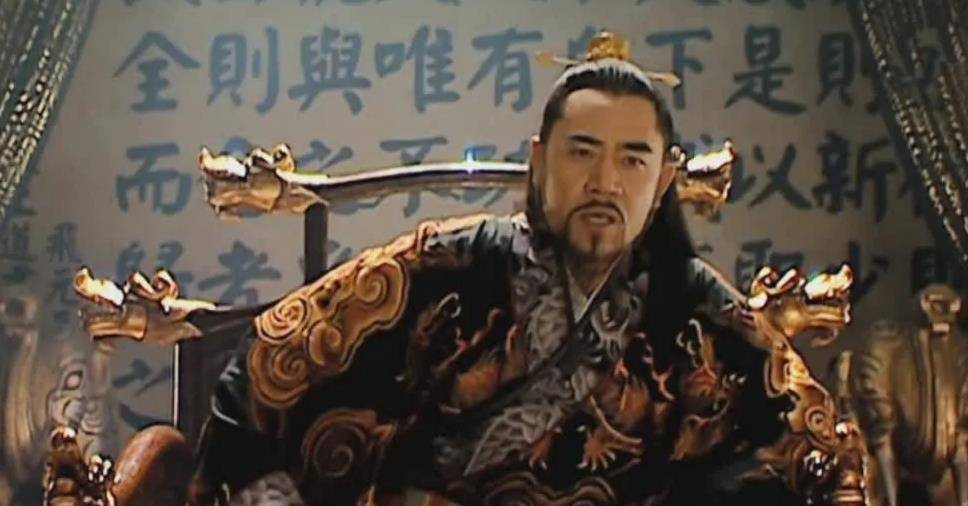 原创嘉靖念经出丑小宫女没忍住笑出了声岂料这一笑改变了她的人生