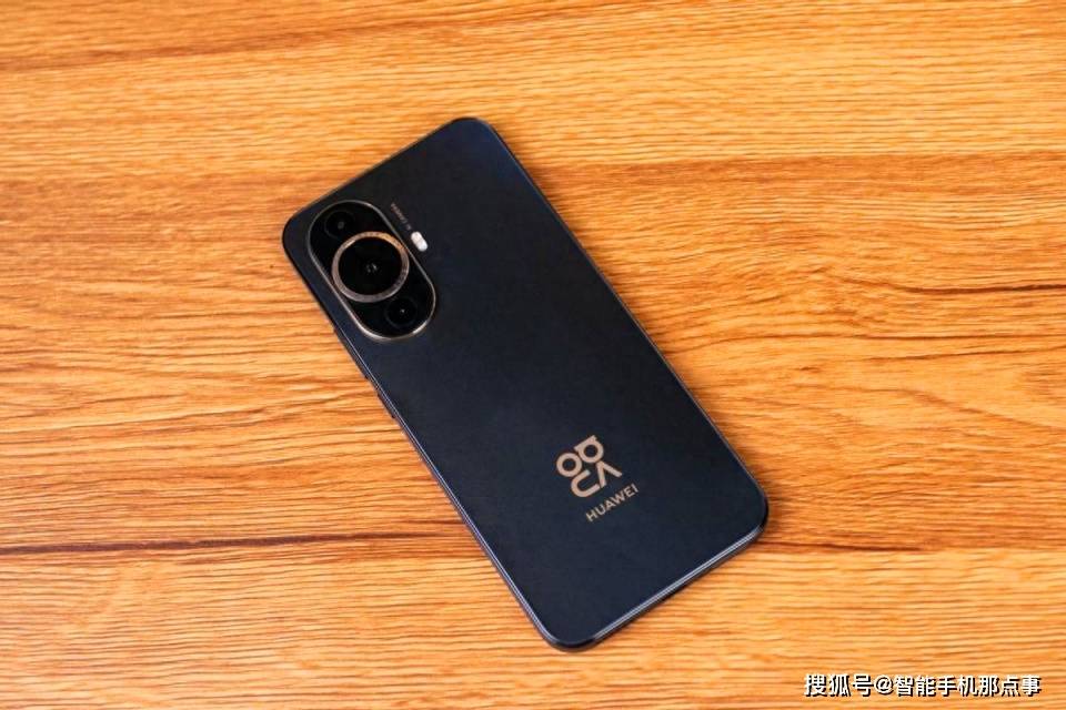 华为三款新品即将登场:能掀起高热度吗?_机型_nova_方面