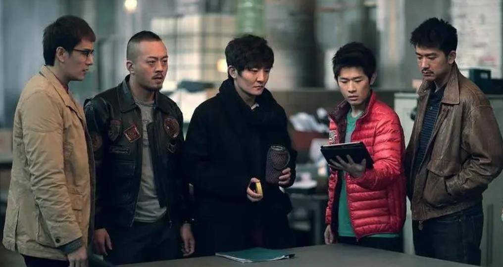 2分领衔主演:郭京飞,甘露配角阵容:李倩,经超,李岷城,王菁,梁大维