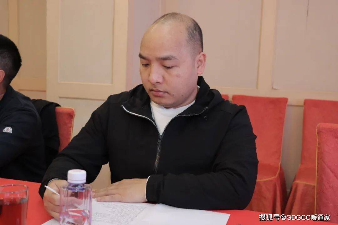 商用燃气热水炉标准第三次研讨会在佛山顺利召开