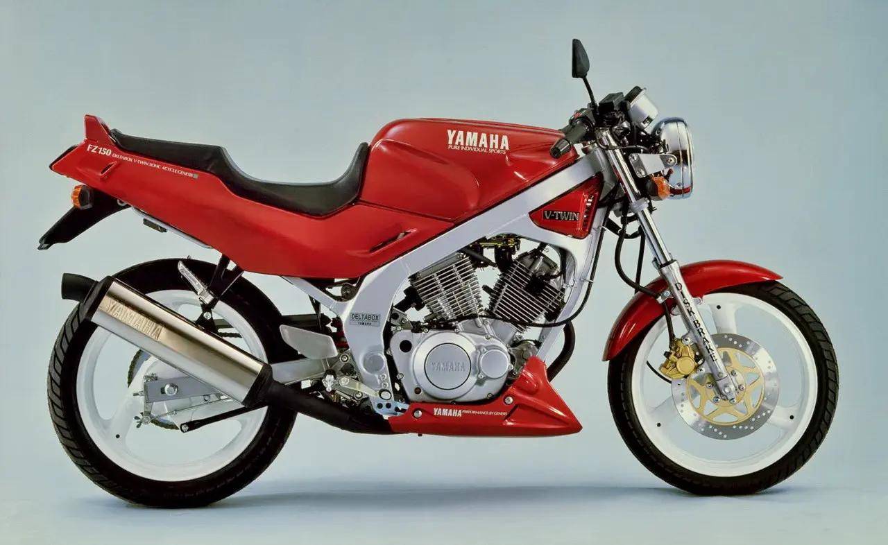 fzr150 采用一个与日本本土版 fzr250(3ln)相同风格的外观造型,对于