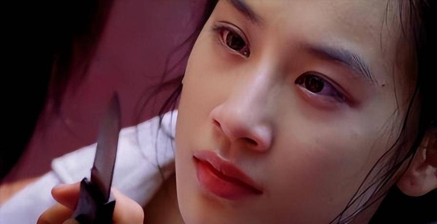 原创一年两亿零花对婆婆俯首帖耳黄圣依的卑微比陶虹高明多了