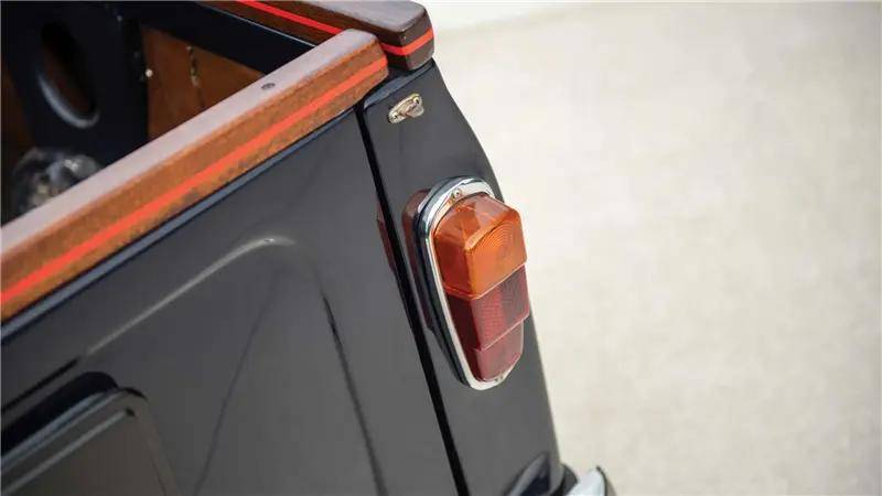 经典收藏车再现 60岁高龄mini 95皮卡将被拍卖_搜狐汽车_搜狐网