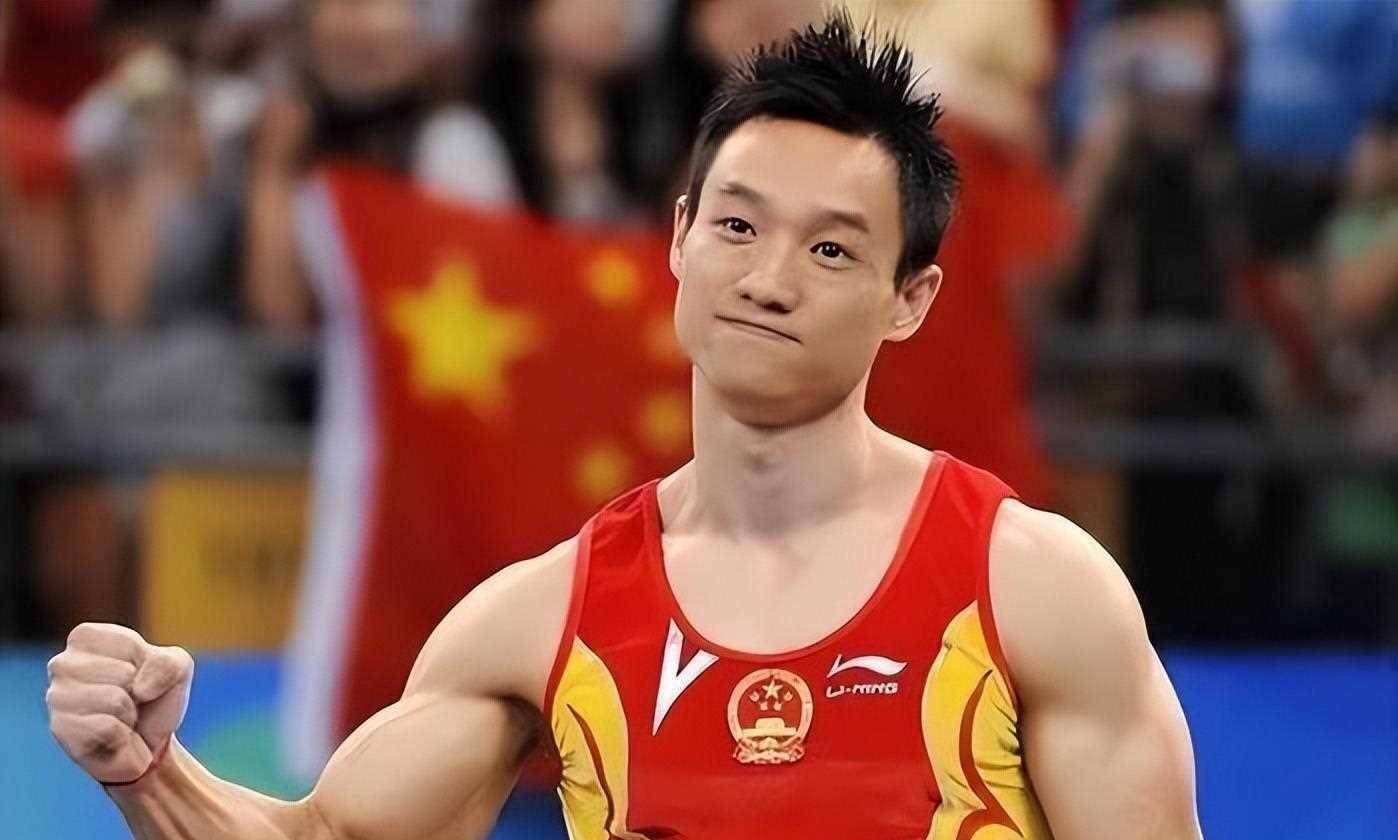 原创奥运体操冠军杨威现终身需呼吸机维持生命他到底经历了什么