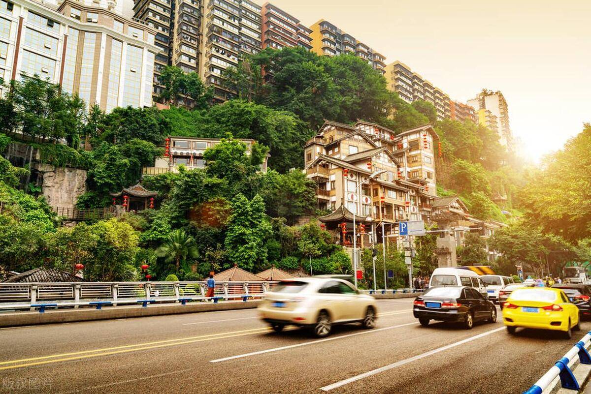 重庆旅游十大必去景点推荐，重庆旅游景点攻略，重庆三日游行程旅游重庆三日游