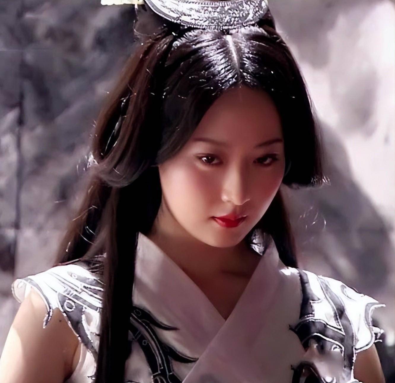 红得快,沉得更快,这6位"风光不再"的女星,各有各的短板_甘婷婷_张含韵