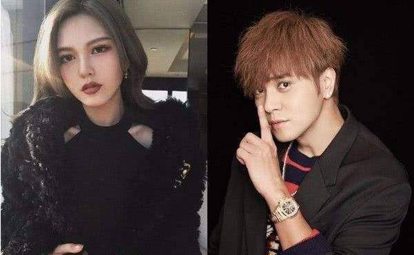 这个女生又趁韩东君开车门之际坐上副驾驶,最终韩东君怒摔车门