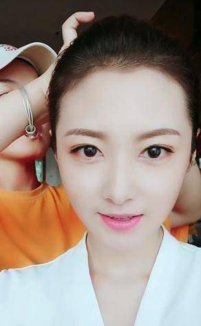 原创刘老根3龙泉沟三美王秘超a小琴可心与剧中反差好大