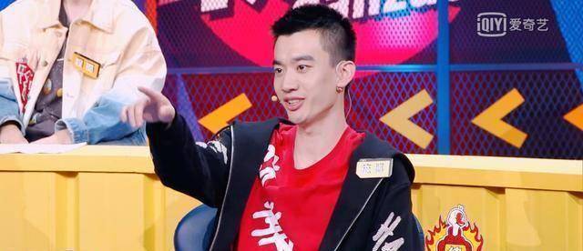 原创原创奇葩说卡姆垮得一塌糊涂庞博的表现却获满堂彩