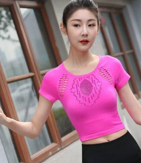 清纯漂亮的打底裤美女穿出韩范的味道时尚有气质