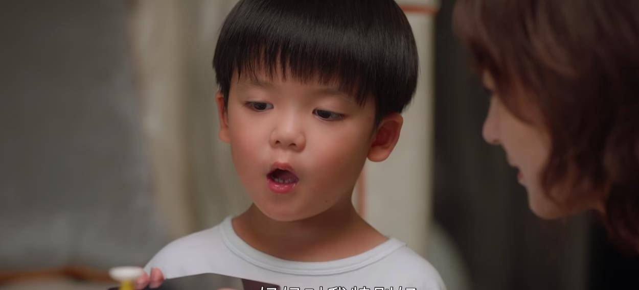 原创同样是老婆郑娟和陈昕儿一比较差距就出来了陈昕儿完败