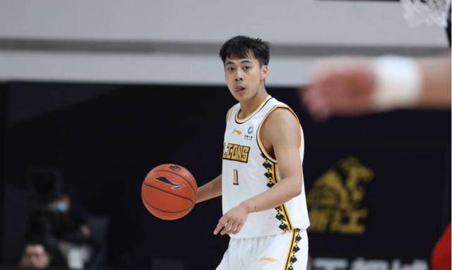 浙江广厦遭上海队逆转许可狂砍29分尽力无功小将赵森1411助胜