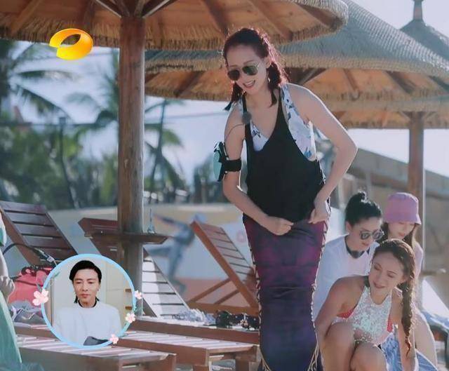 从美人鱼造型足以看出,张歆艺胖到穿不上_谢娜_蔡少芬_衣服