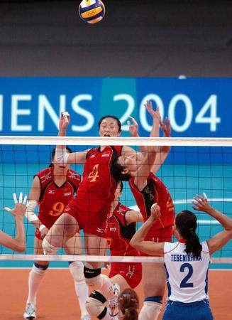 适合自己的就是最好的——历届中国女排战术闲谈之五_进攻_中国队_张